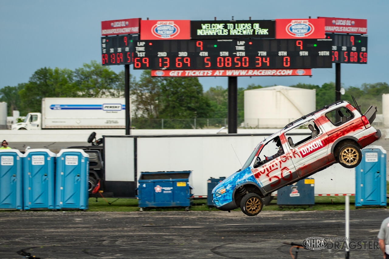 Stewart and Gordon shine during wild Cleetus & Cars event at Indy NHRA